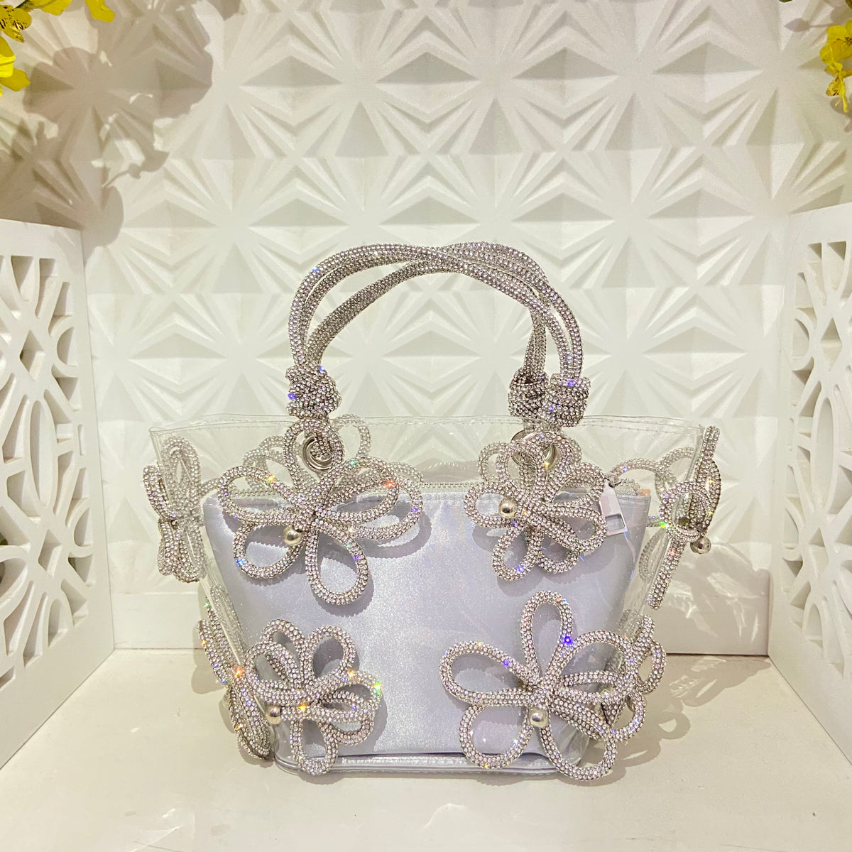 BOW TOTE