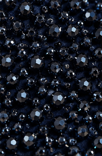 CRYSTAL CLUTCH - crystal close-up
